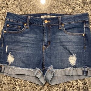 Like-new celebrity pink jean shorts